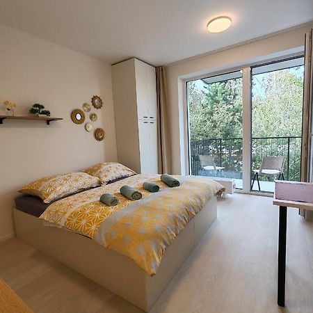A Star Apartment Brno With Terrace Экстерьер фото