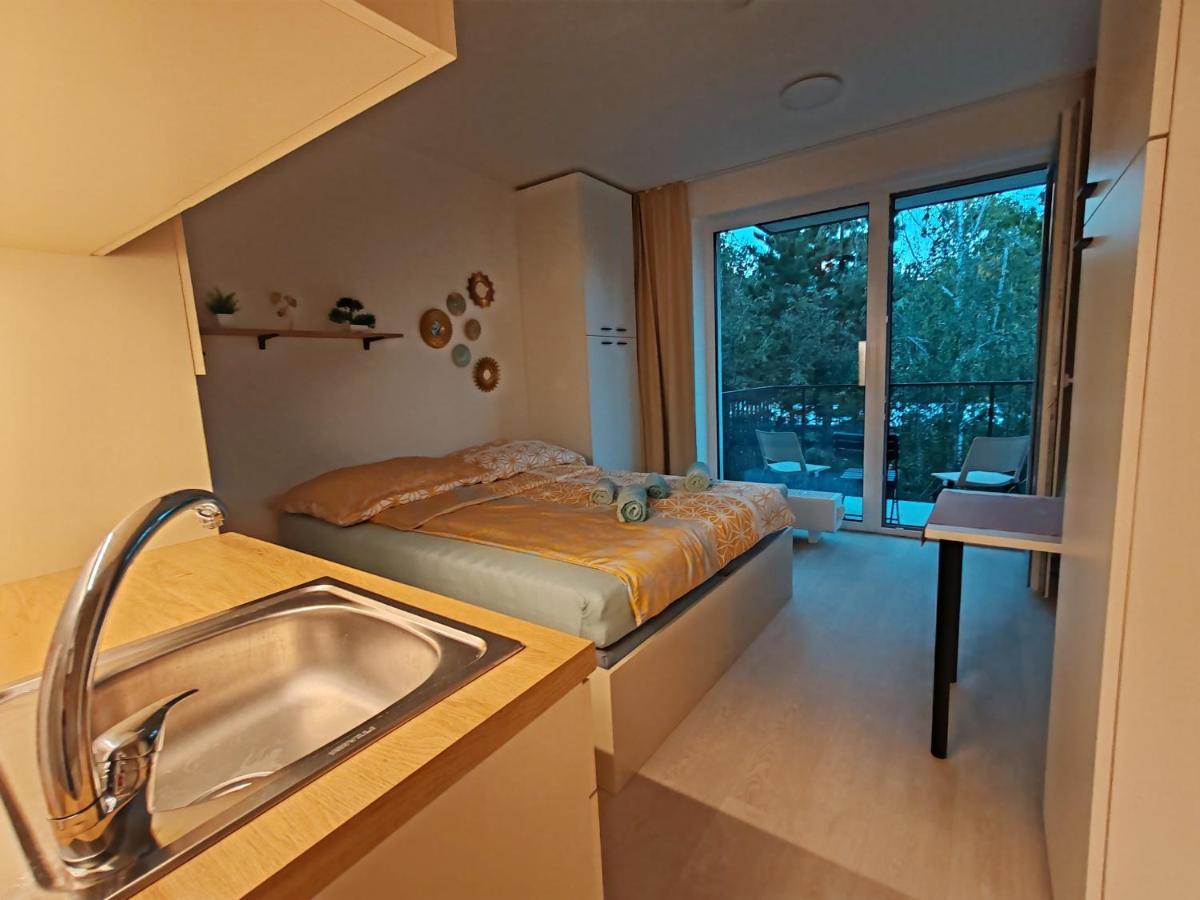 A Star Apartment Brno With Terrace Экстерьер фото